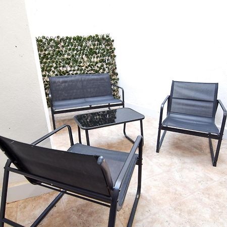 Letmalaga Square Merced Экстерьер фото